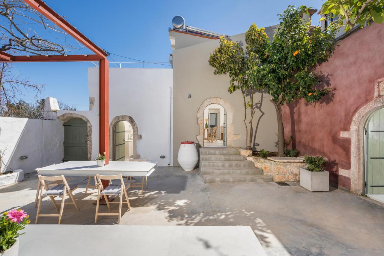 Tholos Cottage Sternai ภายนอก รูปภาพ